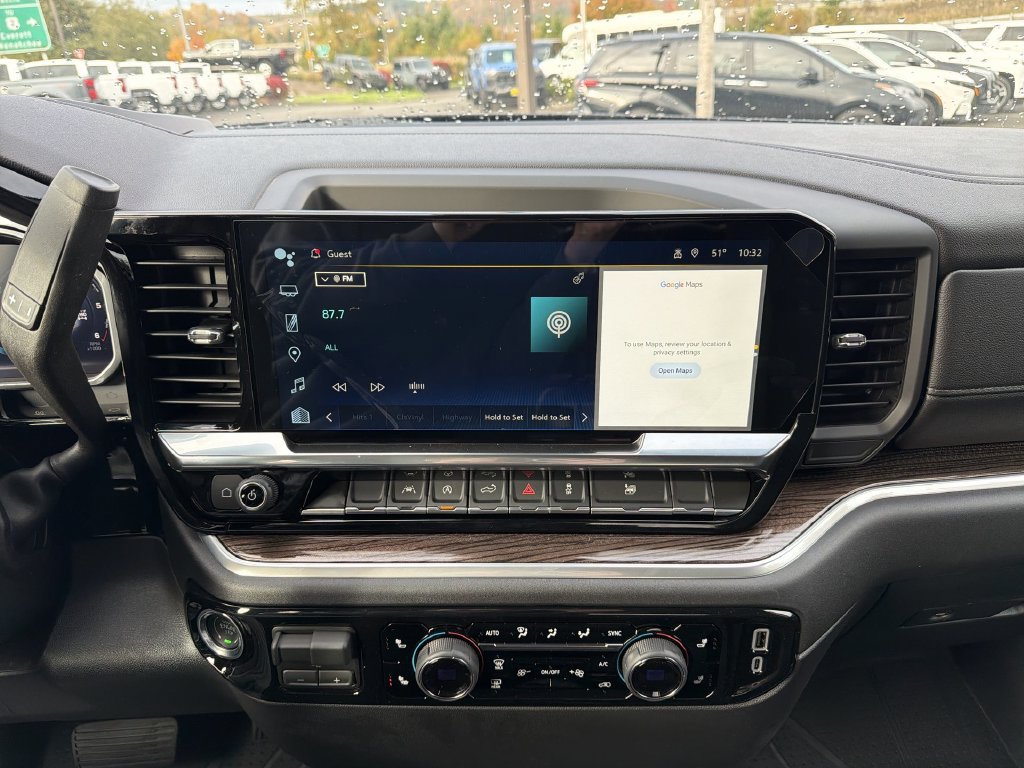New 2026 Chevrolet Silverado 1500 RST w/ LPO, Dark Essentials Package AWD/4WD image 15