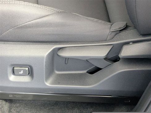 Used 2026 Toyota Tacoma SR5 image 11