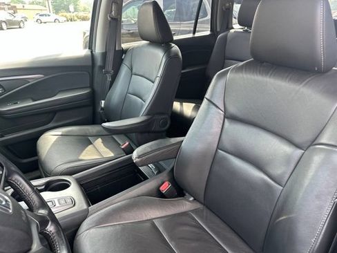 Used 2022 Honda Pilot Special Edition image 12
