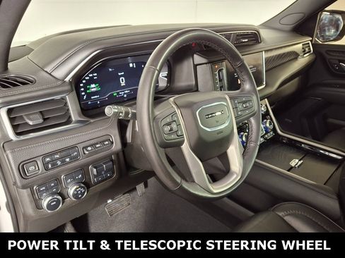 Used 2022 GMC Yukon Denali w/ Max Trailering Package image 11