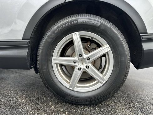 Used 2019 Honda CR-V LX image 26