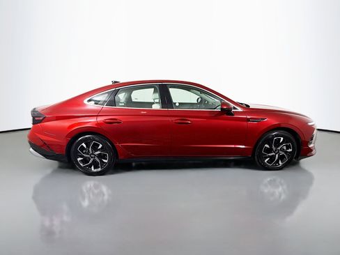 Used 2025 Hyundai Sonata SEL image 11