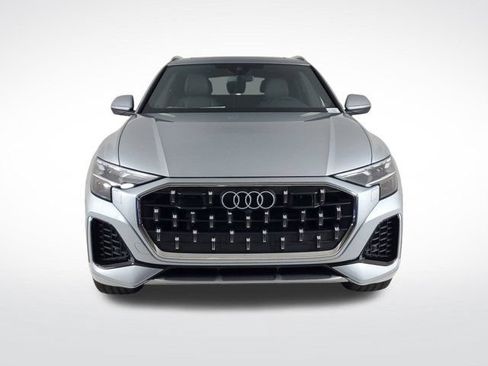 Used 2025 Audi Q8 Premium w/ Convenience Package AWD/4WD image 8