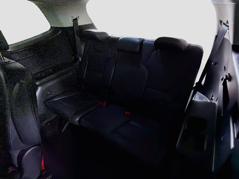 Used 2025 Kia Telluride S FWD image 30