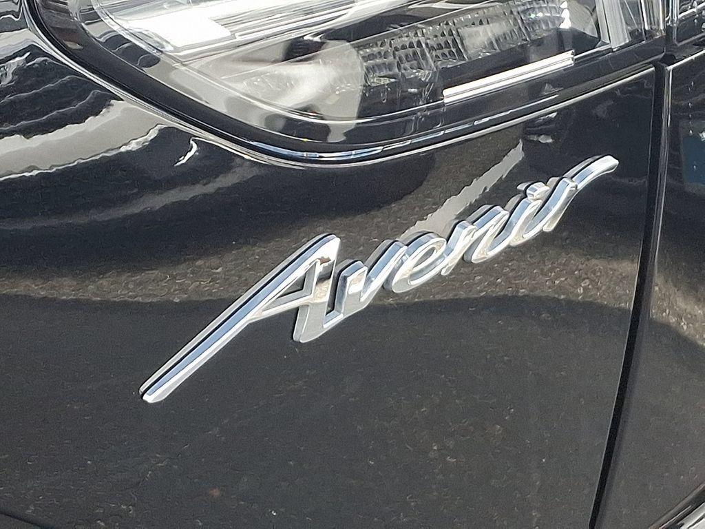 Certified 2023 Buick Envision Avenir AWD/4WD image 33