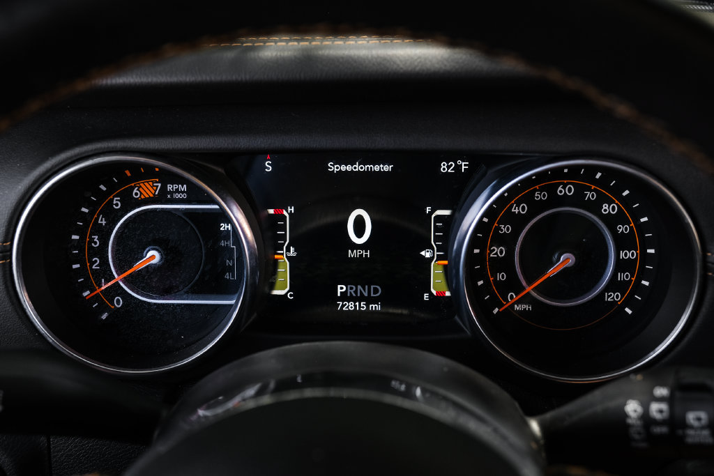 Used 2021 Jeep Wrangler Unlimited Sahara AWD/4WD image 29