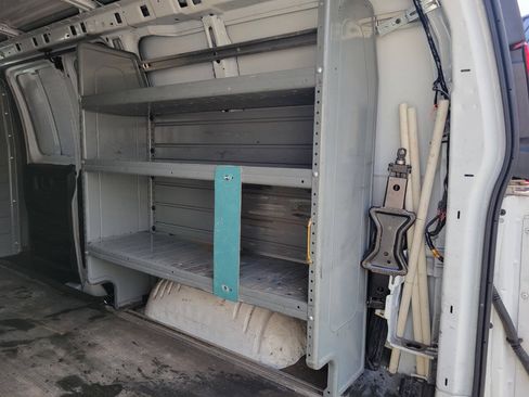 Used 2019 Chevrolet Express 2500 w/ Communications Package RWD image 23