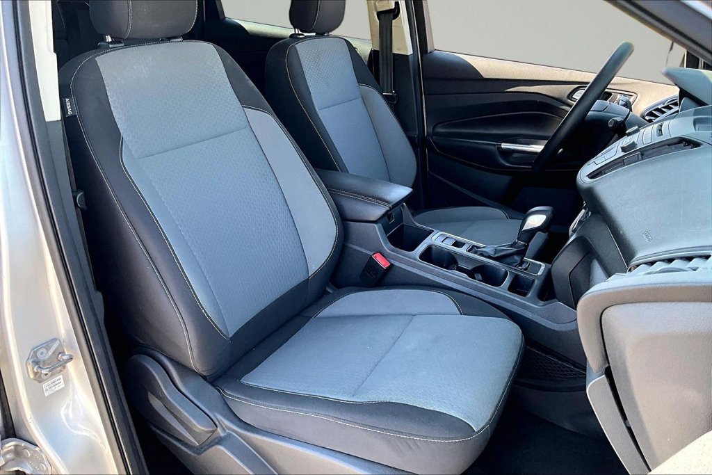 Used 2018 Ford Escape SE FWD image 7
