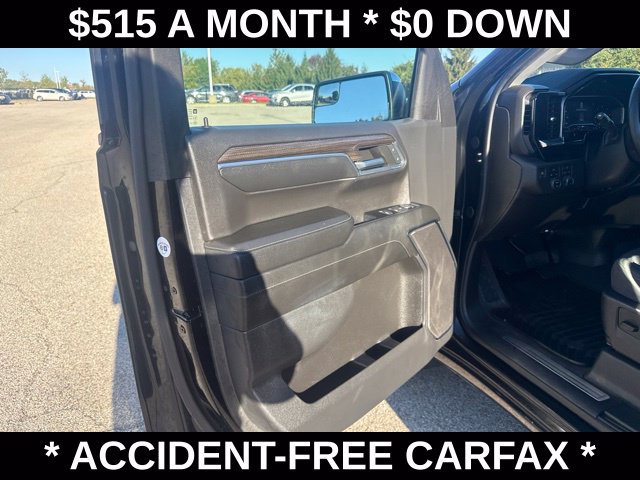 Used 2024 Chevrolet Silverado 1500 LT AWD/4WD image 12