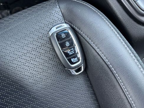 Used 2019 Hyundai Kona Limited AWD/4WD image 31