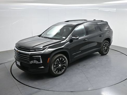 New 2026 Chevrolet Traverse LT w/ Sun and Wheel Package FWD image 62