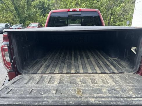 Used 2017 GMC Sierra 1500 SLT AWD/4WD image 24