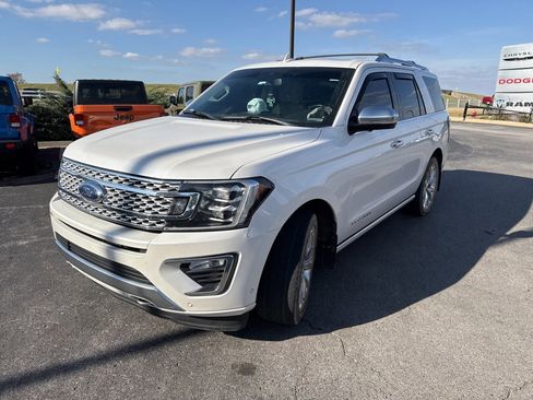 Used 2018 Ford Expedition Platinum image 6
