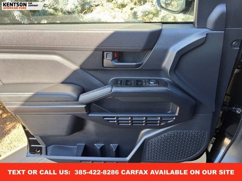 Used 2025 Toyota 4Runner SR5 image 22