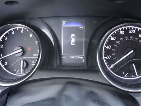 Used 2024 Toyota Camry SE FWD image 21