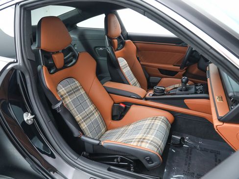 Used 2024 Porsche 911 GT3 RS image 19