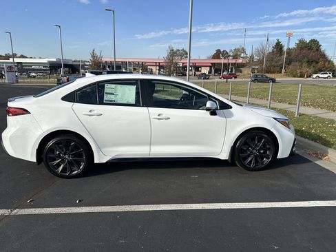 New 2026 Toyota Corolla XSE image 10