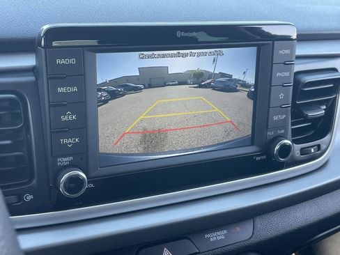 Used 2020 Kia Rio S FWD image 25