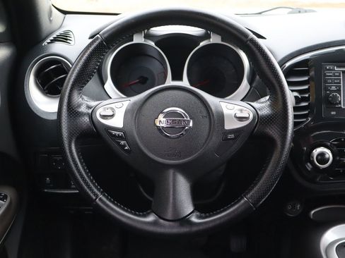 Used 2012 Nissan Juke SL image 18