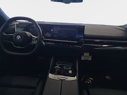 New 2026 BMW 530i image 8