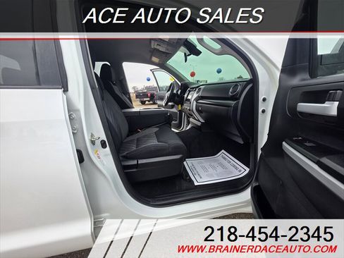 Used 2018 Toyota Tundra SR5 w/ TRD Off Road Package image 8