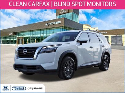 Used 2022 Nissan Pathfinder SV