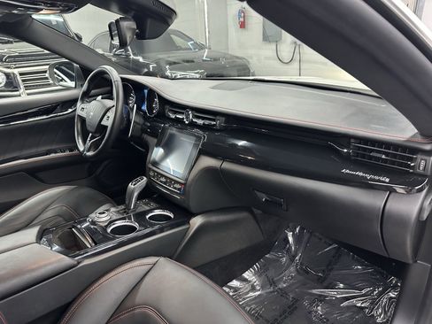 Used 2020 Maserati Quattroporte S Q4 image 18