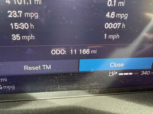 Used 2025 Volvo XC90 B5 Ultra w/ Lounge Package image 7