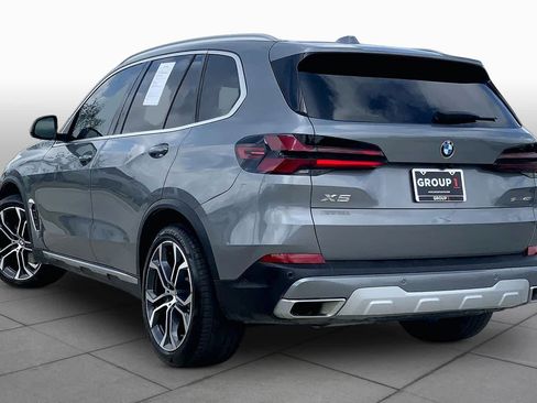 Used 2024 BMW X5 sDrive40i w/ Parking Assistance Package image 11