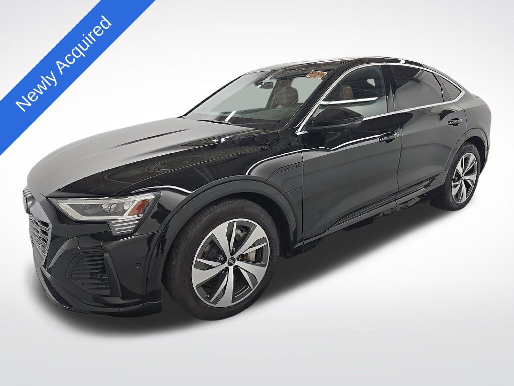 Used 2024 Audi Q8 e-tron Premium Plus w/ Premium Plus Package AWD/4WD image 1