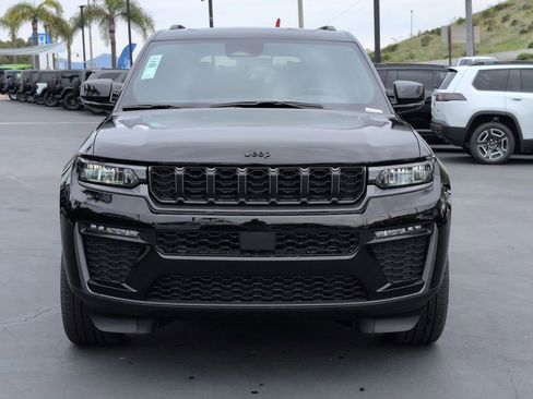 New 2026 Jeep Grand Cherokee Limited image 2