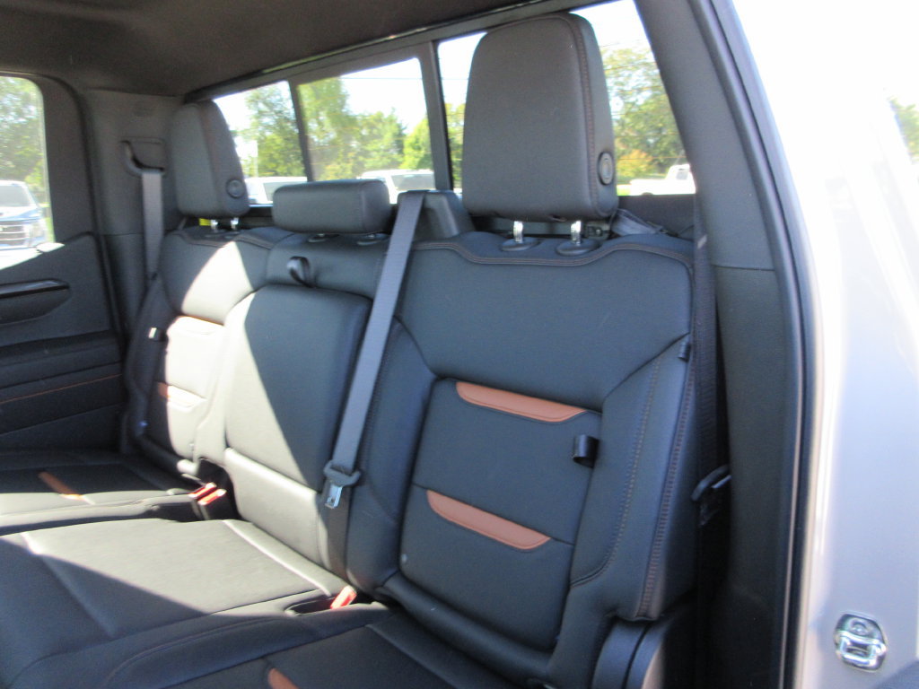 New 2026 GMC Sierra 1500 AT4 w/ AT4 Premium Package AWD/4WD image 14