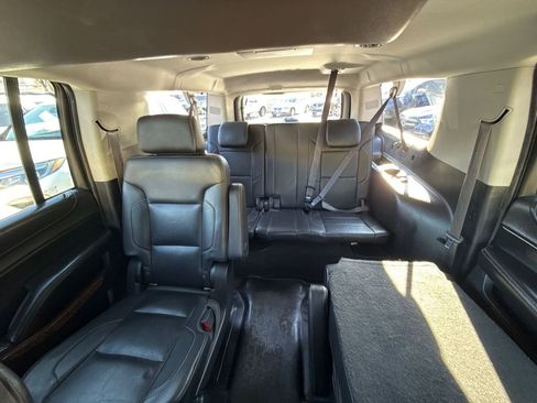 Used 2015 Chevrolet Suburban LTZ image 14