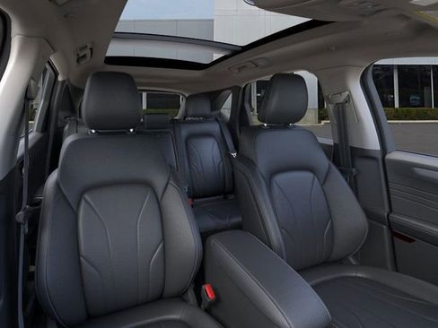 New 2025 Ford Escape SE w/ PHEV Premium Package image 10