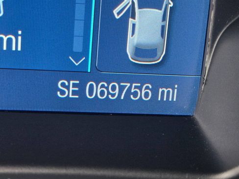 Used 2014 Ford Focus SE w/ SE Winter Package FWD image 17