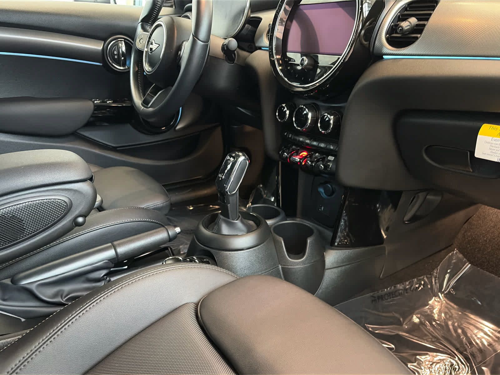Used 2024 MINI Cooper S FWD image 12