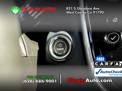 Used 2022 Chevrolet Bolt EUV Premier w/ Sun & Sound Package image 21