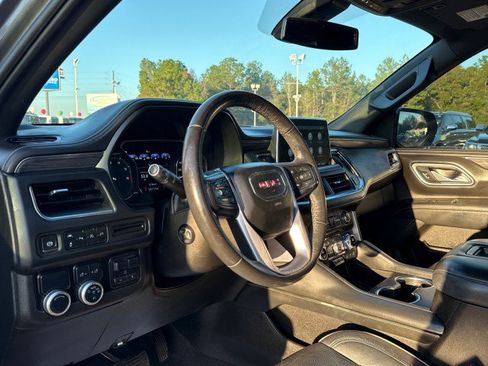 Used 2021 GMC Yukon SLT w/ SLT Luxury Plus Package image 23