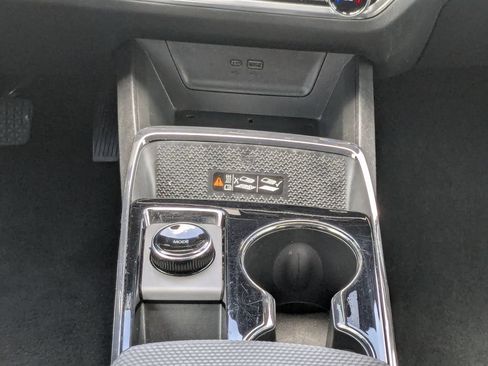 Certified 2025 Chevrolet Equinox RS w/ Safety and Technology Package FWD image 24