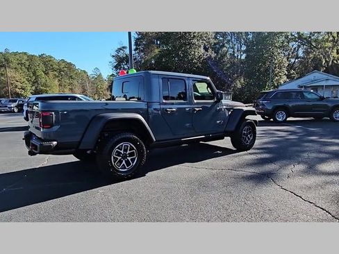 New 2026 Jeep Gladiator Rubicon w/ Safety Group image 34
