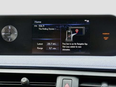 Used 2019 Lexus UX 200 w/ Premium Package FWD image 30