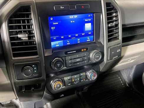Used 2022 Ford F250 XL w/ Power Equipment Group AWD/4WD image 24