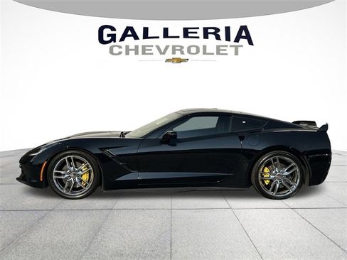 Used 2016 Chevrolet Corvette Stingray Coupe w/ 2LT Preferred Equipment Group image 4