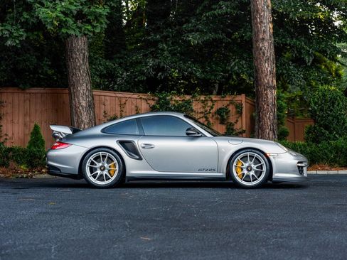 Used 2011 Porsche 911 GT2 RS RWD image 5