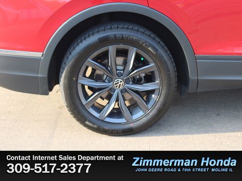 Used 2022 Volkswagen Tiguan SE image 22