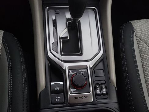 Used 2023 Subaru Forester Premium image 29