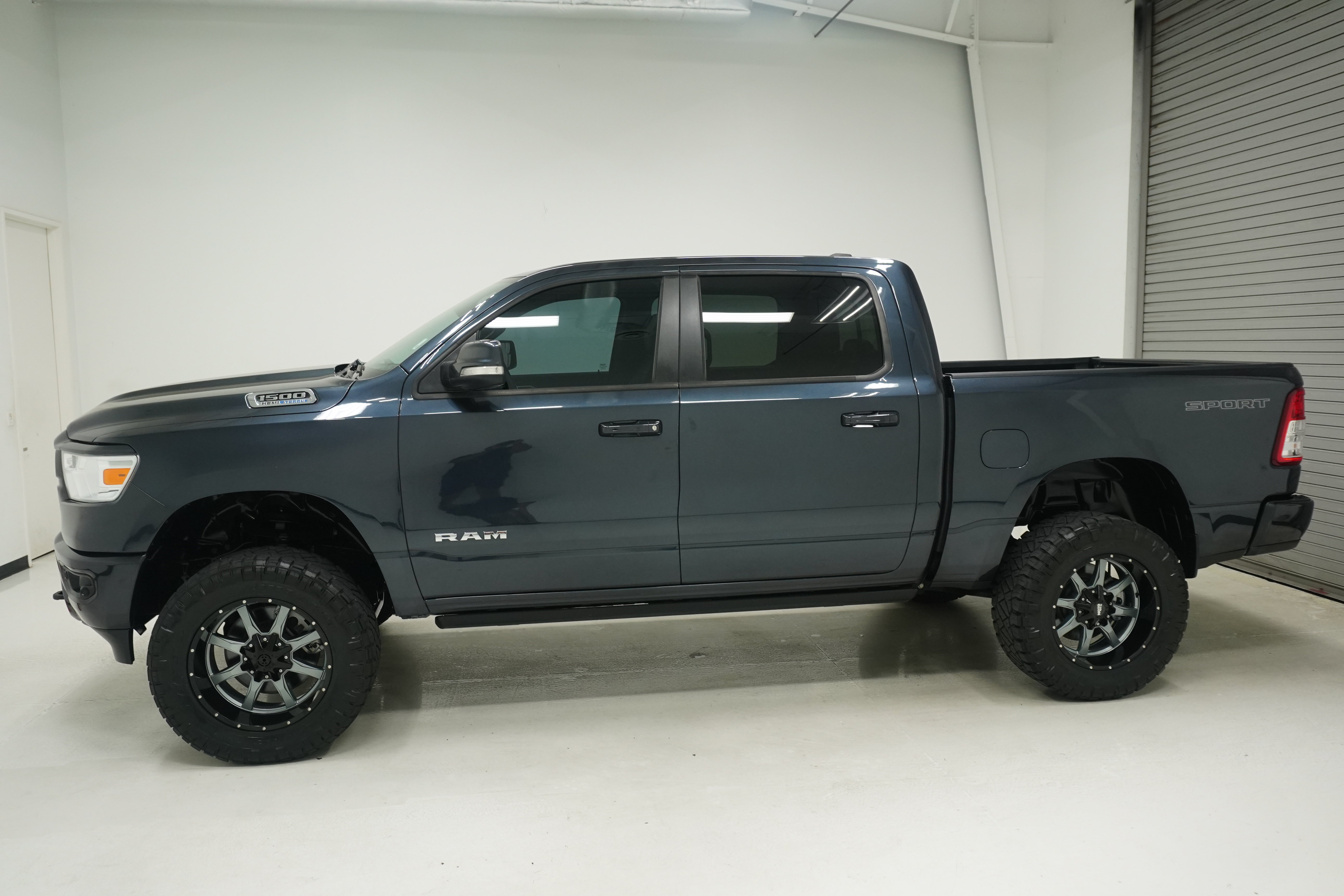 Used 2021 RAM 1500 Lone Star AWD/4WD image 6
