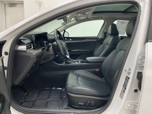 Used 2022 Kia K5 EX w/ EX Premium Package image 12