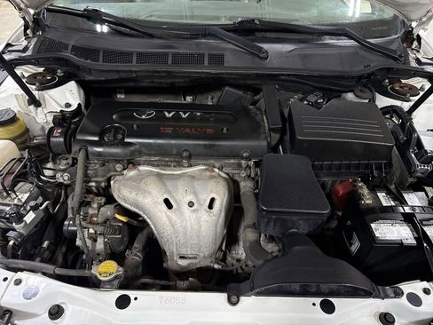 Used 2009 Toyota Camry LE FWD image 24