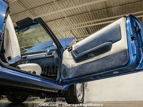 Used 1989 Ford Mustang LX RWD image 74
